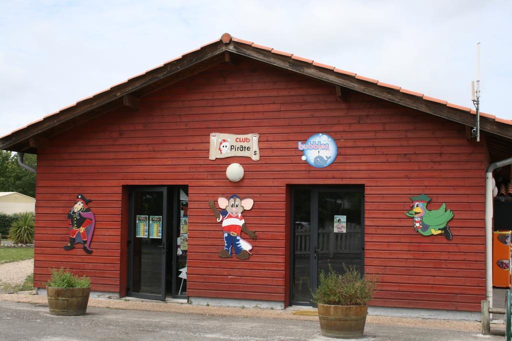 Reve En Famille Hotel Gastes Exterior photo