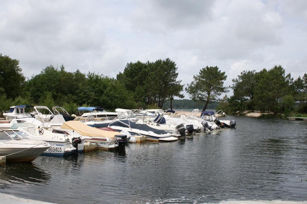 Reve En Famille Hotel Gastes Exterior photo