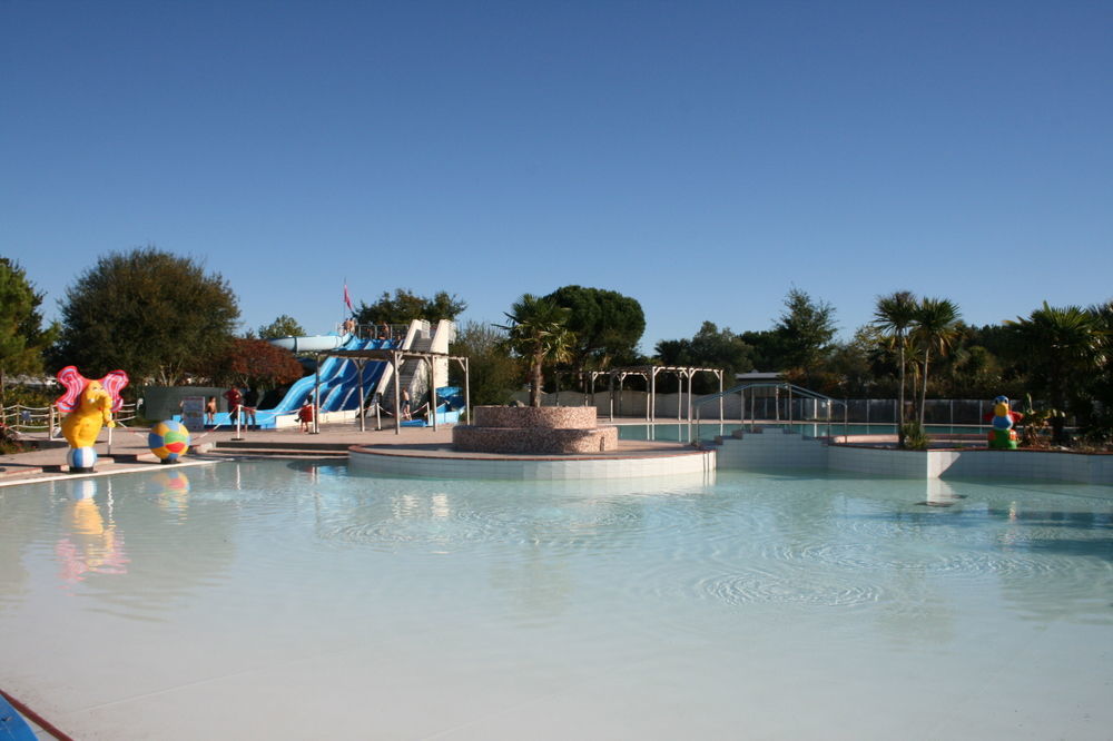 Reve En Famille Hotel Gastes Exterior photo